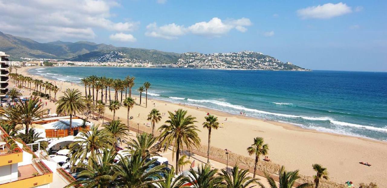 Holidays Penthouse Vues Panoramiques Sur Le Port Naval,Un Sejour Elegant Assure " Wifi Parquing Gratuit ロザス エクステリア 写真