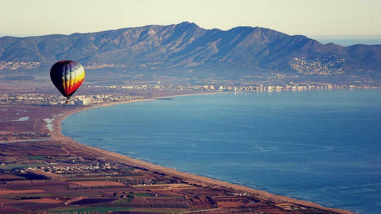 Holidays Penthouse Vues Panoramiques Sur Le Port Naval,Un Sejour Elegant Assure " Wifi Parquing Gratuit ロザス エクステリア 写真